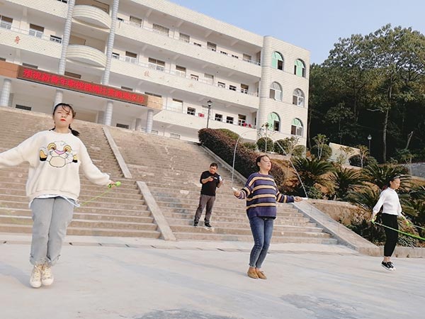 中职教育对比高中教育得更具优势