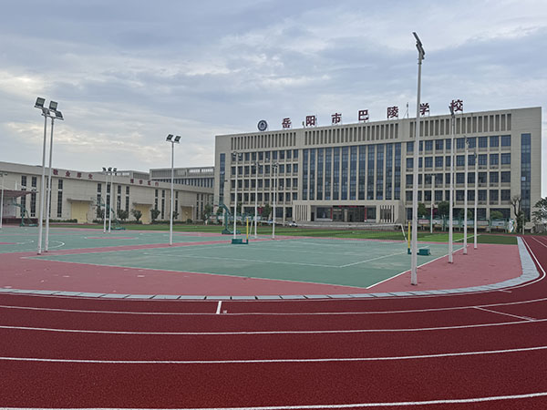 灯光球场
