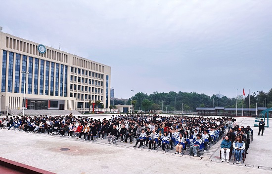 岳阳市巴陵职业技术学校,岳阳软件与信息服务,计算机应用招生